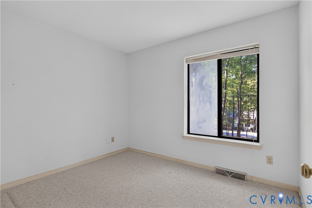 41 Oak Grove Road Palmyra, VA 22963 - Photo 11 of 21 Gallery Image 11
