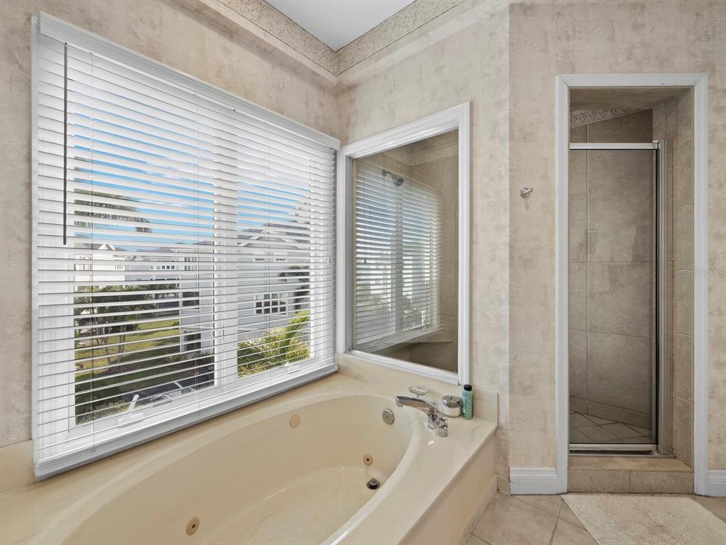 836 Evergreen Way Longboat Key, FL 34228 - Photo 38 of 49