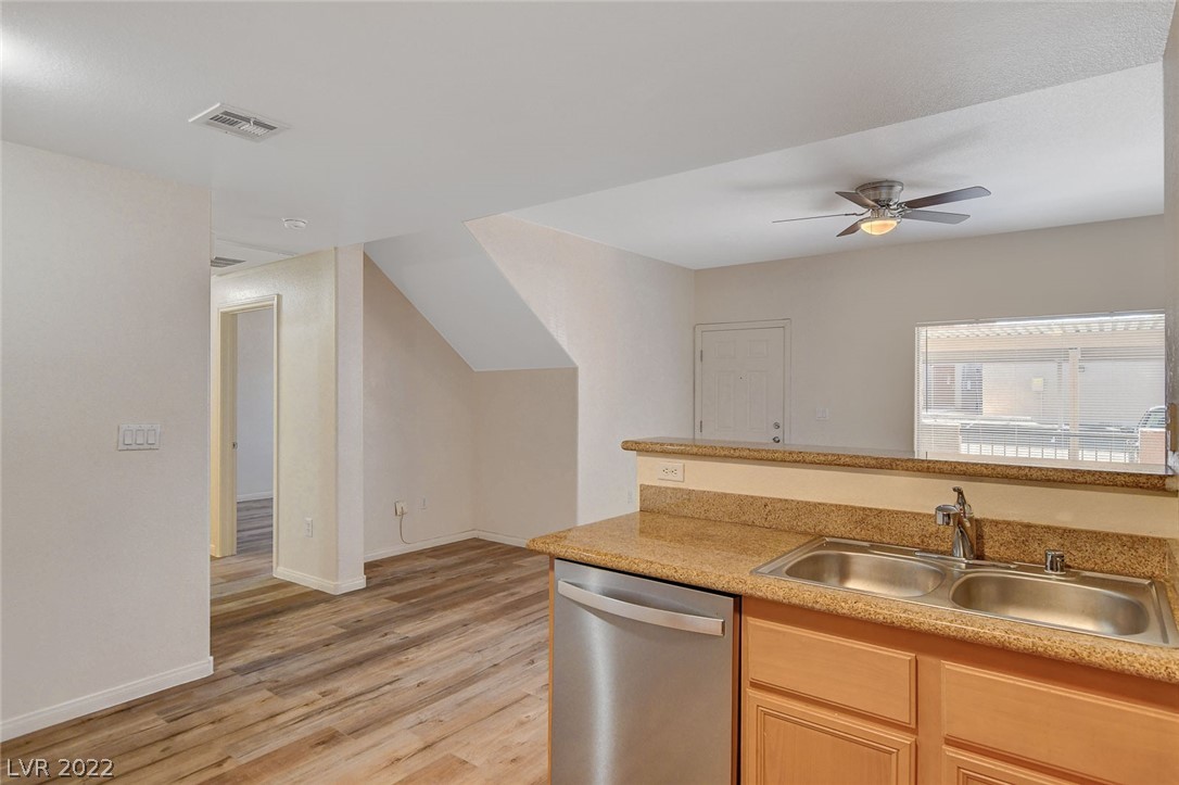 7701 West Robindale Road, Unit 111 Las Vegas, NV 89113 - Photo 14 of 34