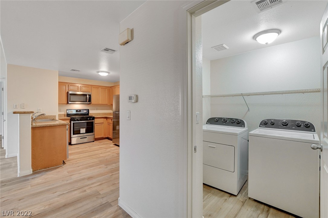 7701 West Robindale Road, Unit 111 Las Vegas, NV 89113 - Photo 26 of 34