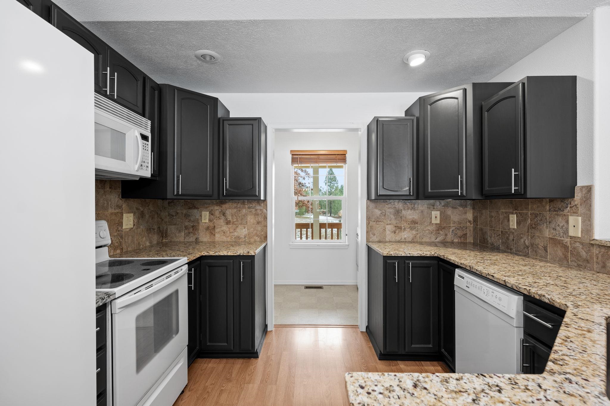 30229 North Mill Road Deer Park, WA 99006 - Photo 12 of 45 Gallery Image 12