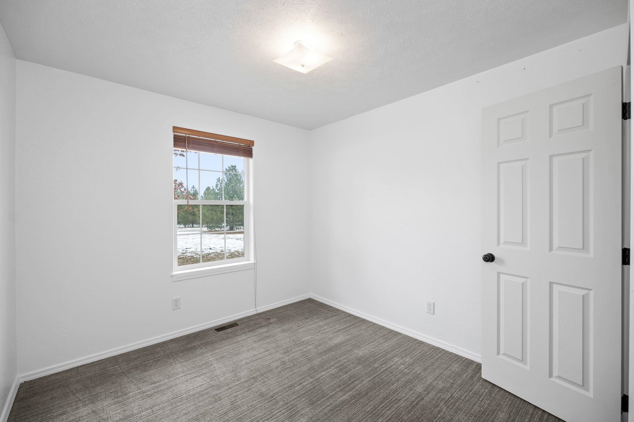 30229 North Mill Road Deer Park, WA 99006 - Photo 20 of 45 Gallery Image 20