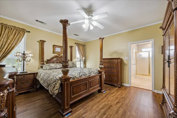 $750,000 | 428 Briar Creek Lane, Sealy, TX 77474