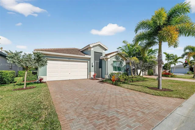 $415,000 | 16699 Southwest Osprey Falls Way, Port St. Lucie, FL 34987