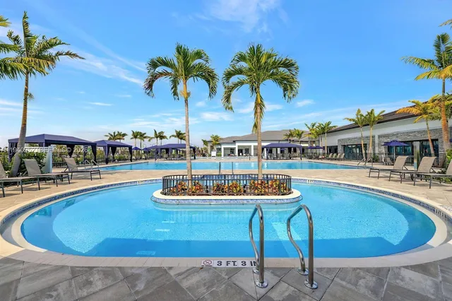 $415,000 | 16699 Southwest Osprey Falls Way, Port St. Lucie, FL 34987