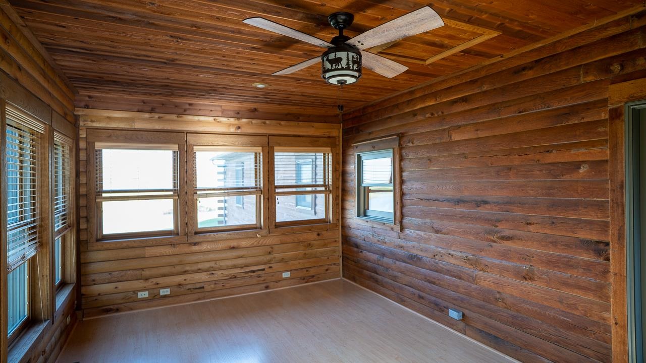 11998 Darnell Road Mechanicsburg, IL 62545 - Photo 29 of 47 Gallery Image 29