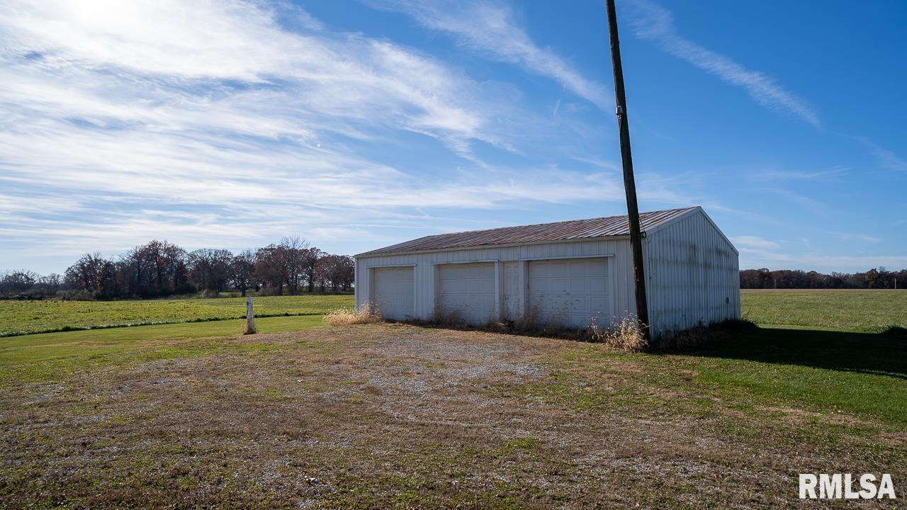 11998 Darnell Road Mechanicsburg, IL 62545 - Photo 34 of 47 Gallery Image 34