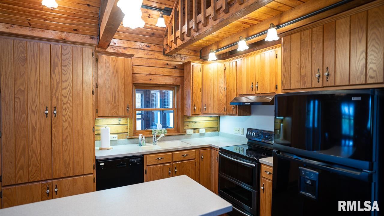 11998 Darnell Road Mechanicsburg, IL 62545 - Photo 9 of 47 Gallery Image 9