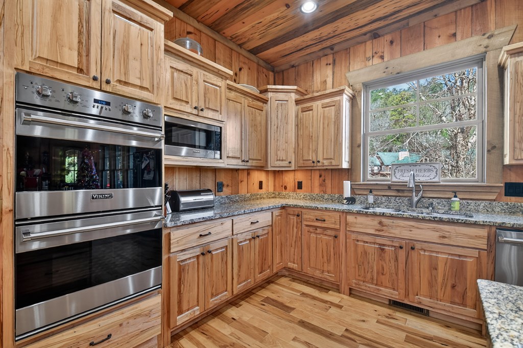 1901 Hogback Drive Blue Ridge, GA 30513 - Photo 10 of 50 Gallery Image 10