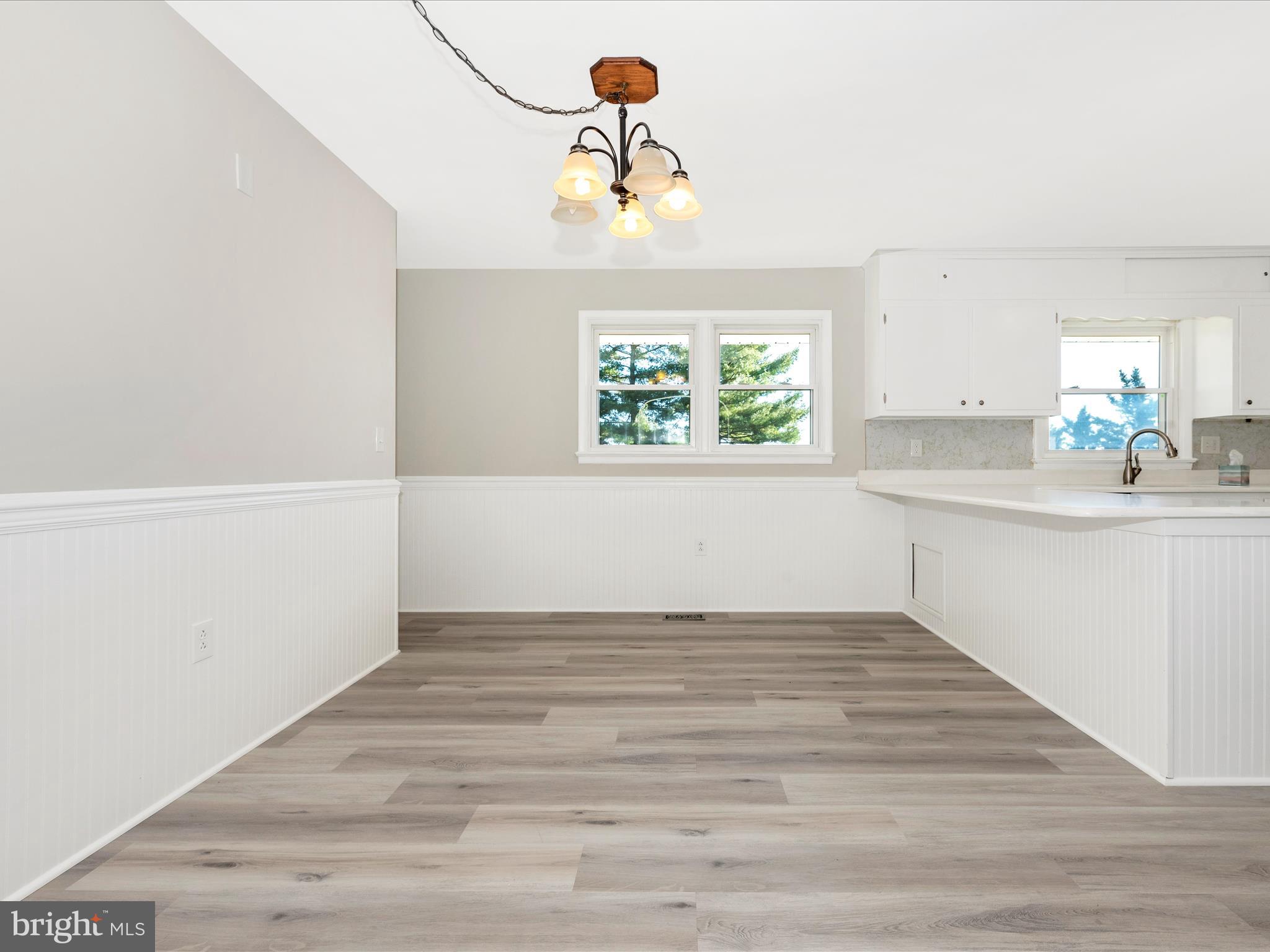 4241 Buffalo Road Mount Airy, MD 21771 - Photo 3 of 52 Dining Room