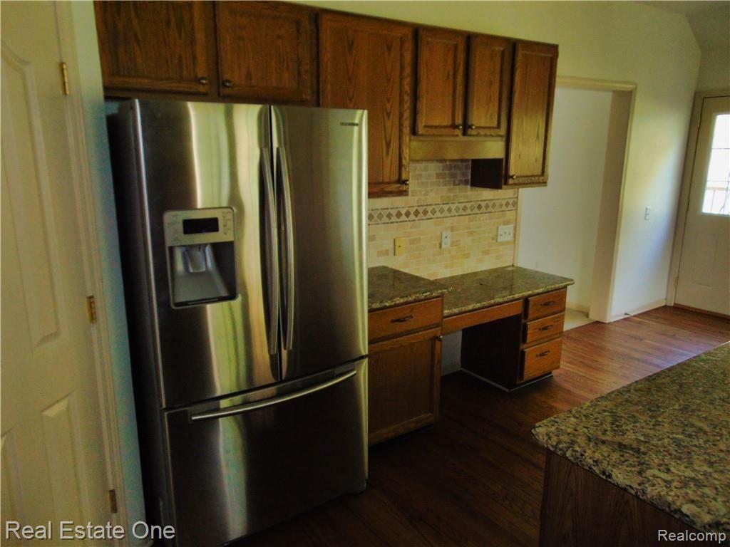 2458 Pleasant View Drive Rochester Hills, MI 48306 - Photo 47 of 68