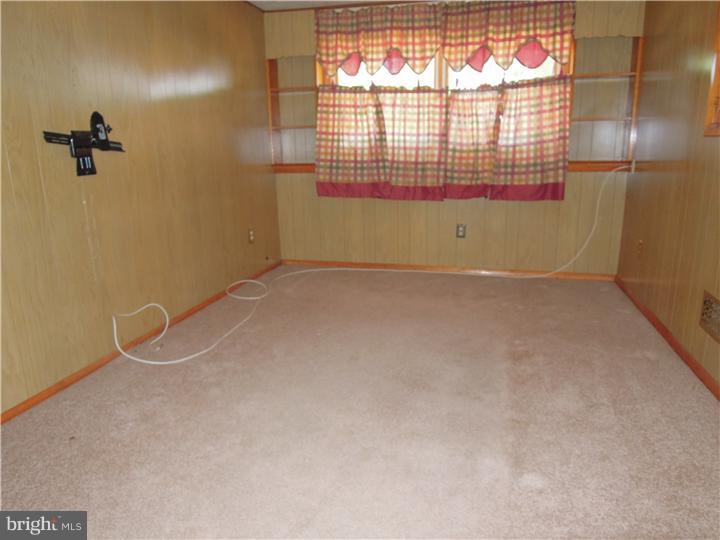 117 Miry Brook Road Hamilton Square, NJ 08690 - Photo 10 of 13 Family Room