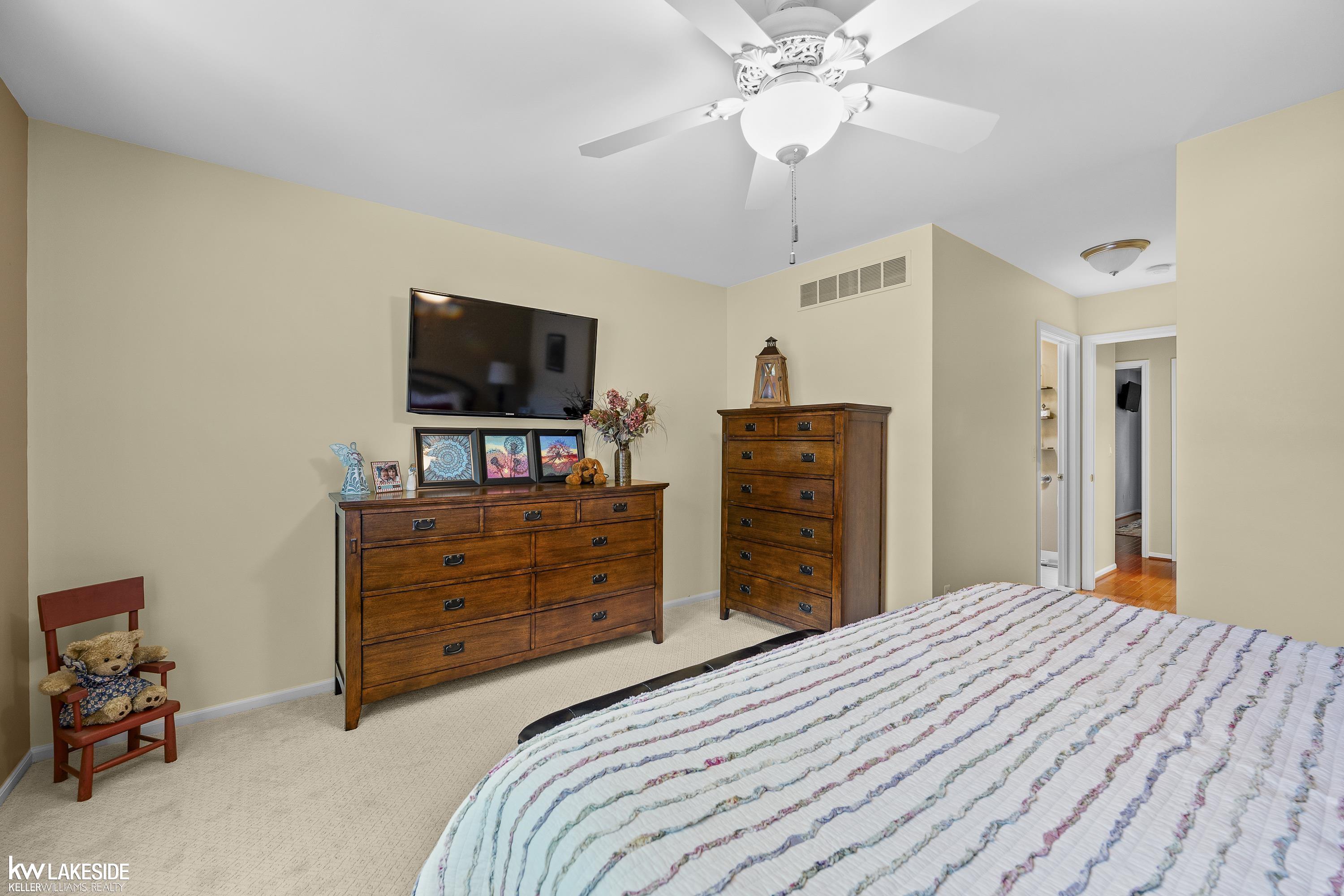 40134 Riverbend Drive Sterling Heights, MI 48310 - Photo 31 of 42