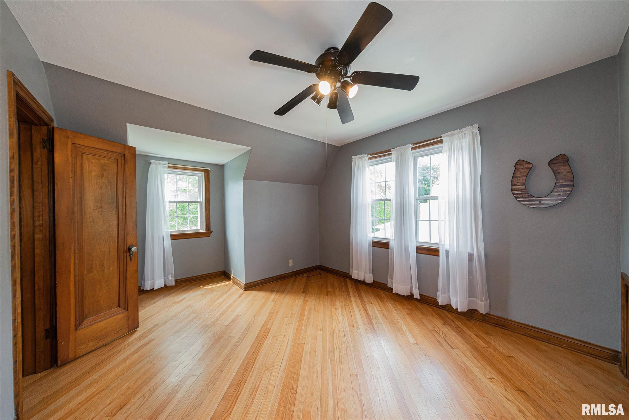 1708 Salem Road Mount Vernon, IL 62864 - Photo 21 of 28 Gallery Image 21