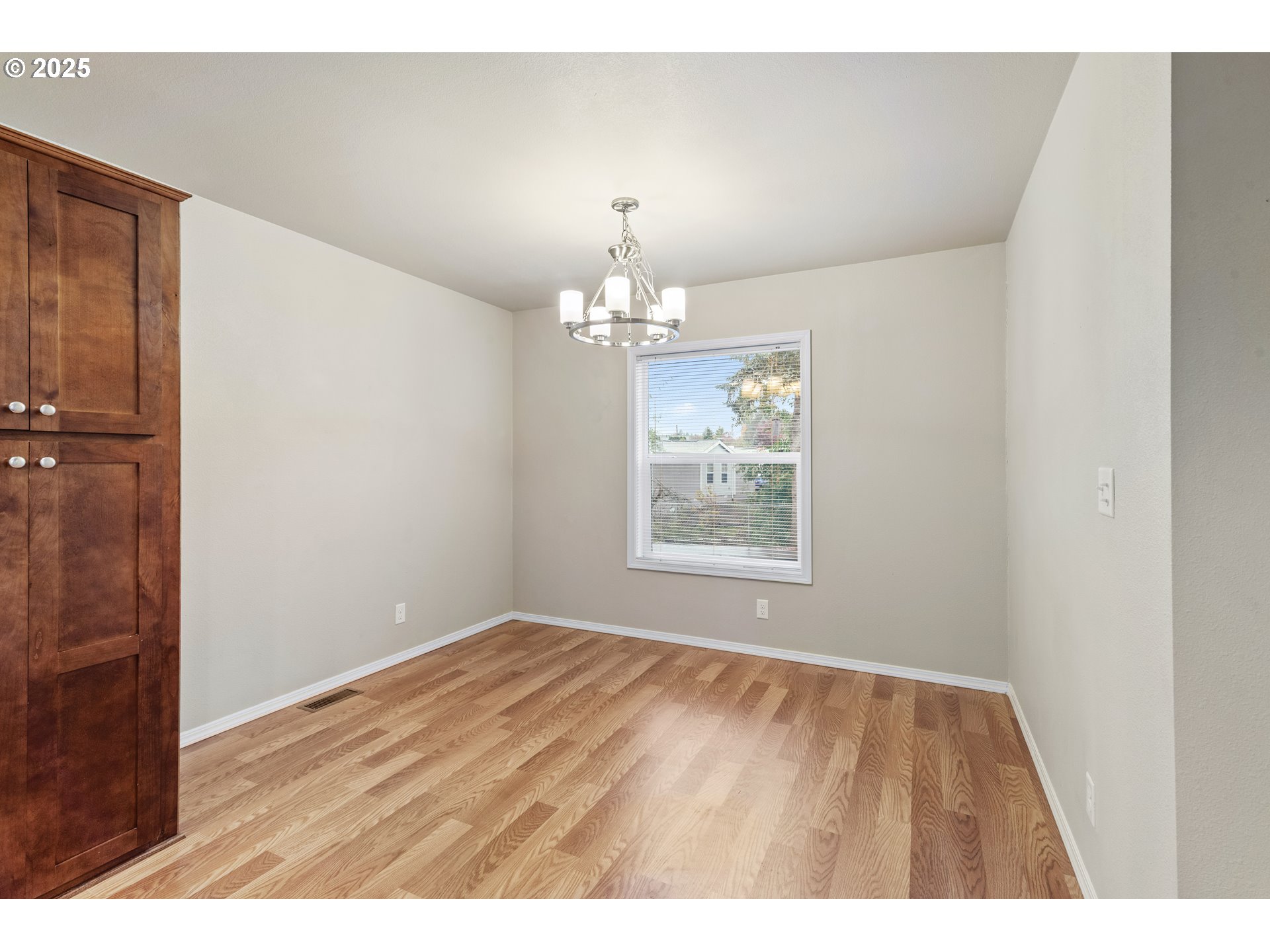 2980 Northeast Division Street, Unit 27 Gresham, OR 97030 - Photo 20 of 33