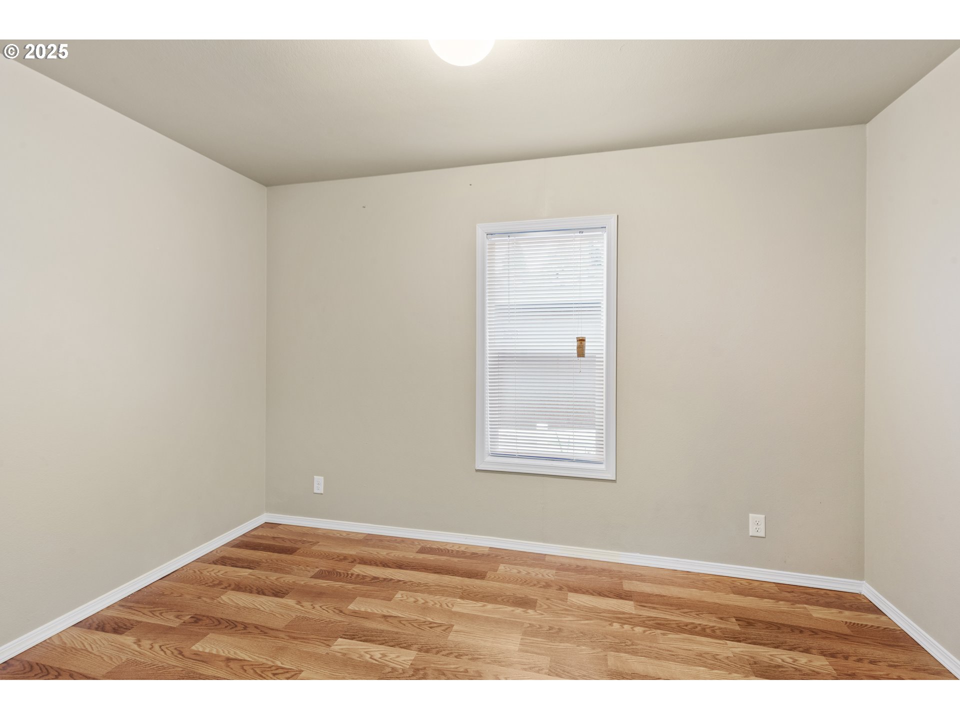 2980 Northeast Division Street, Unit 27 Gresham, OR 97030 - Photo 24 of 33