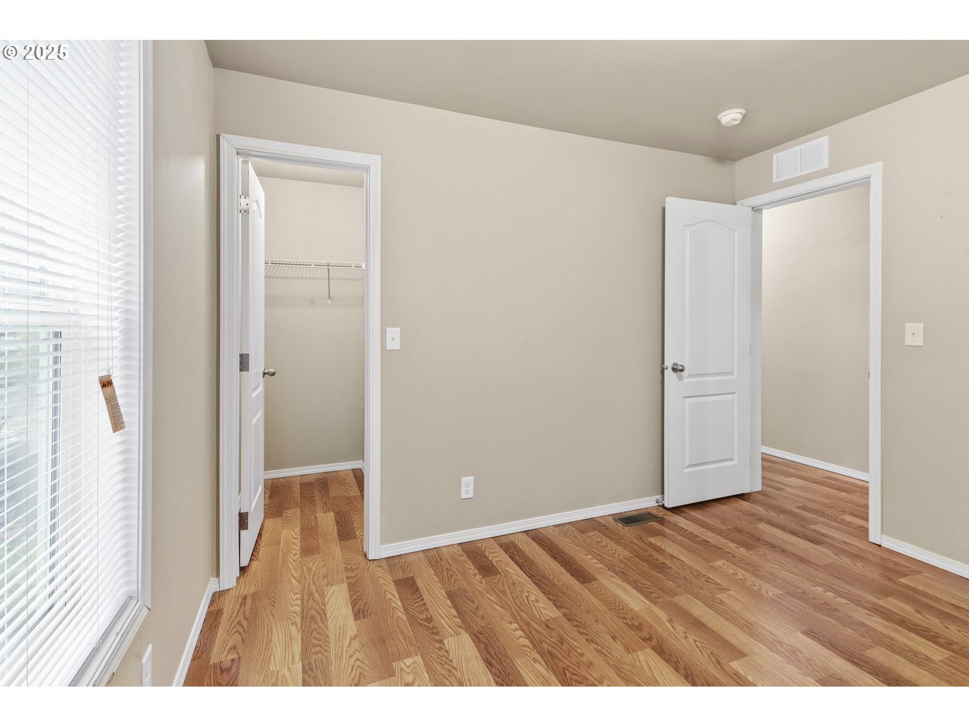 2980 Northeast Division Street, Unit 27 Gresham, OR 97030 - Photo 28 of 33