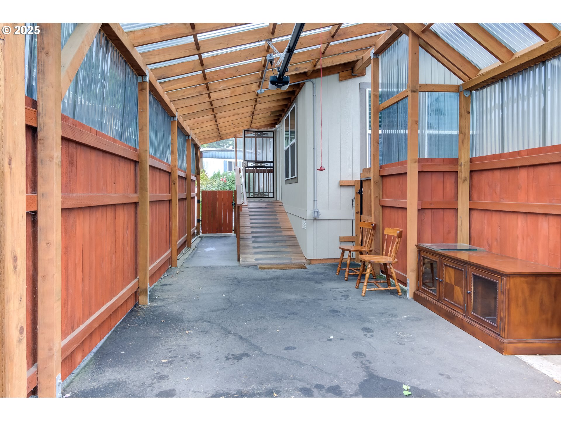 2980 Northeast Division Street, Unit 27 Gresham, OR 97030 - Photo 3 of 33