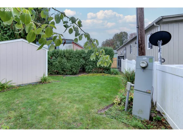 $169,000 | 2980 Northeast Division Street, Unit 27, Gresham, OR 97030