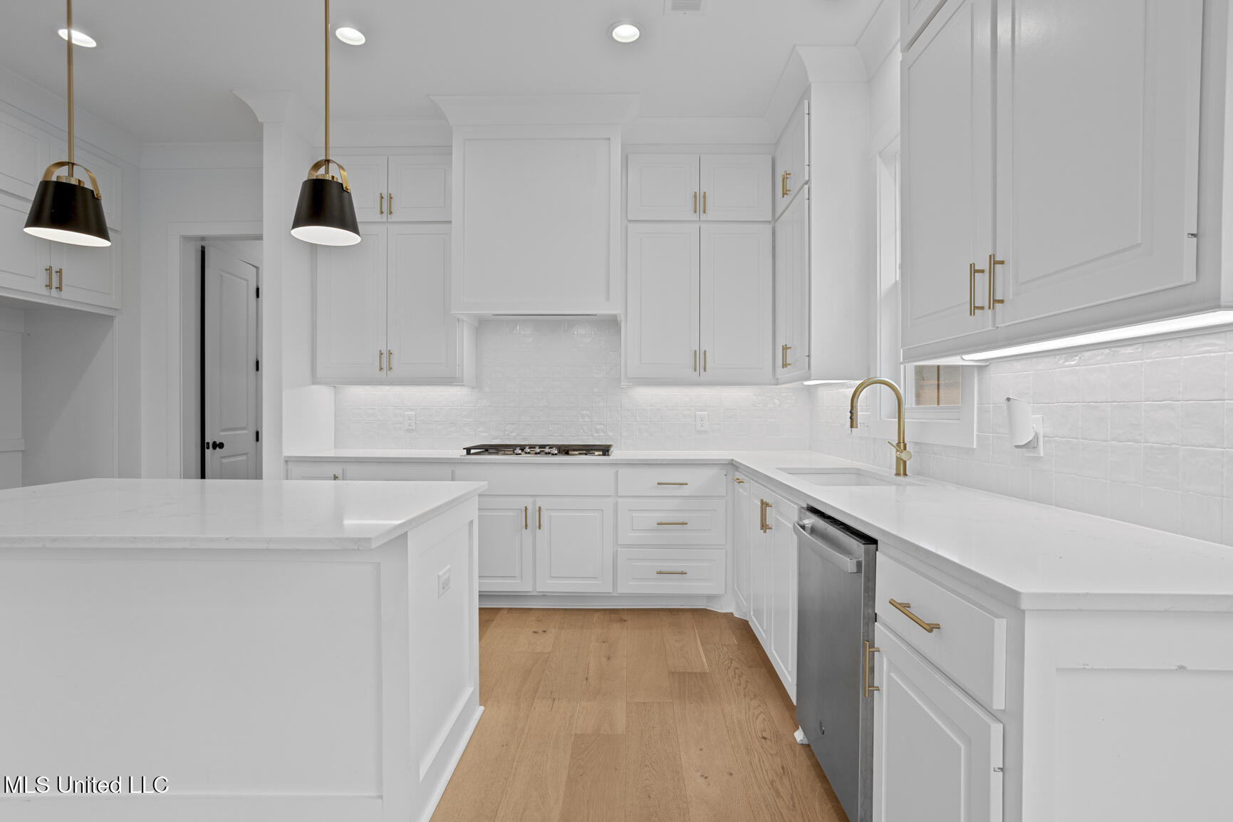 123 Paylors Way Madison, MS 39110 - Photo 17 of 50 123 Paylor's Way-13