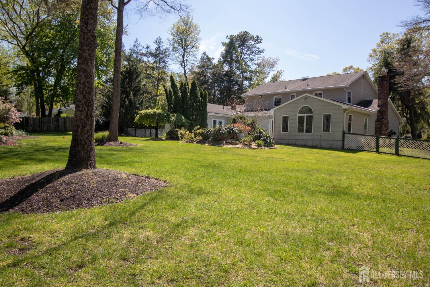 142 Monmouth Road Monroe Township, NJ 08831 - Photo 32 of 37
