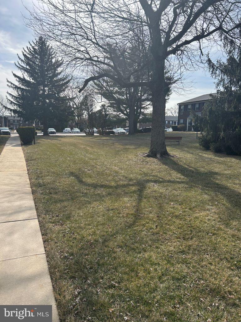 4701 Pennell Road, Unit H12 Aston, PA 19014 - Photo 12 of 12 Courtyard