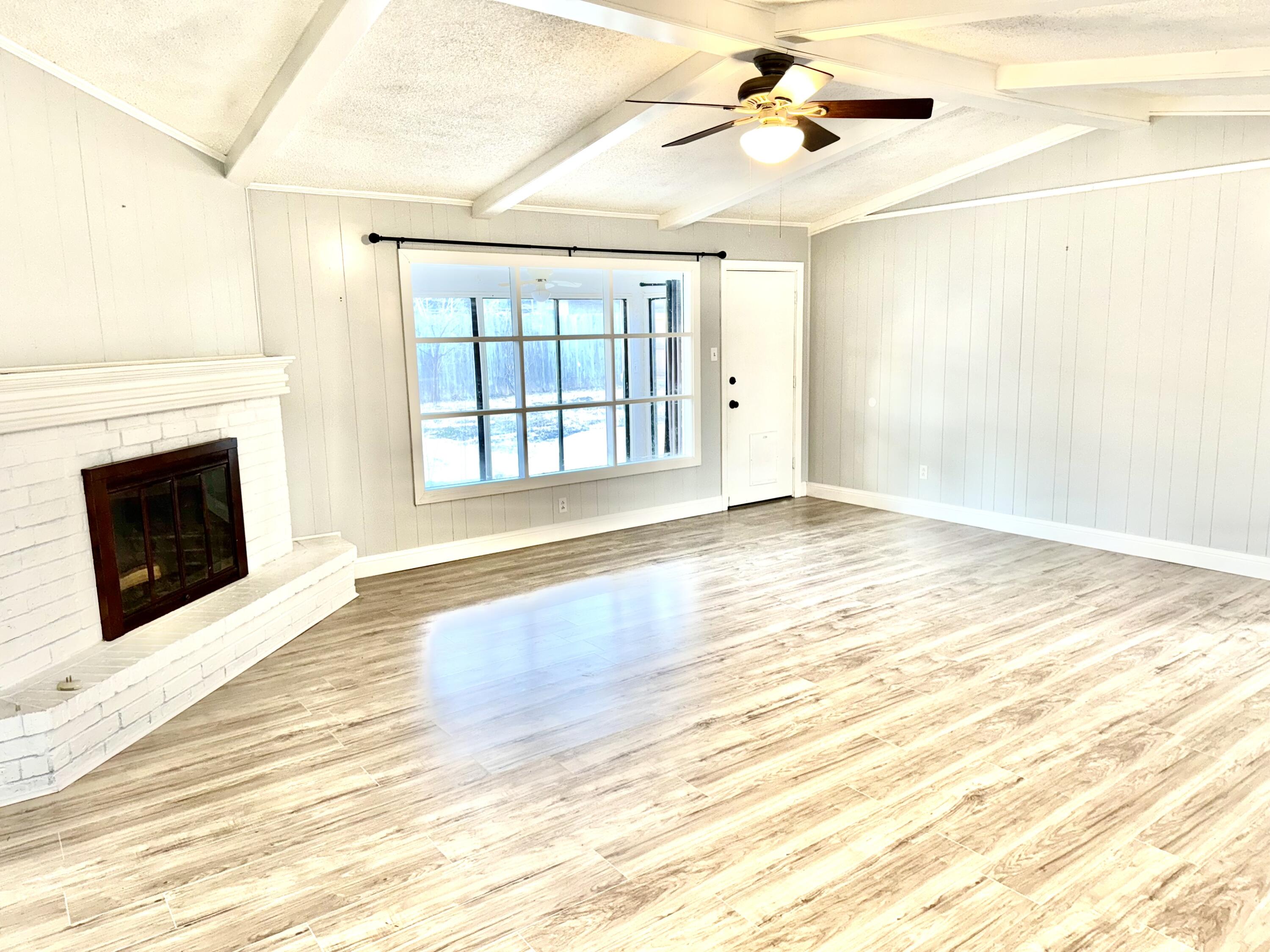 5415 73rd Street Lubbock, TX 79424 - Photo 3 of 13 IMG_7796