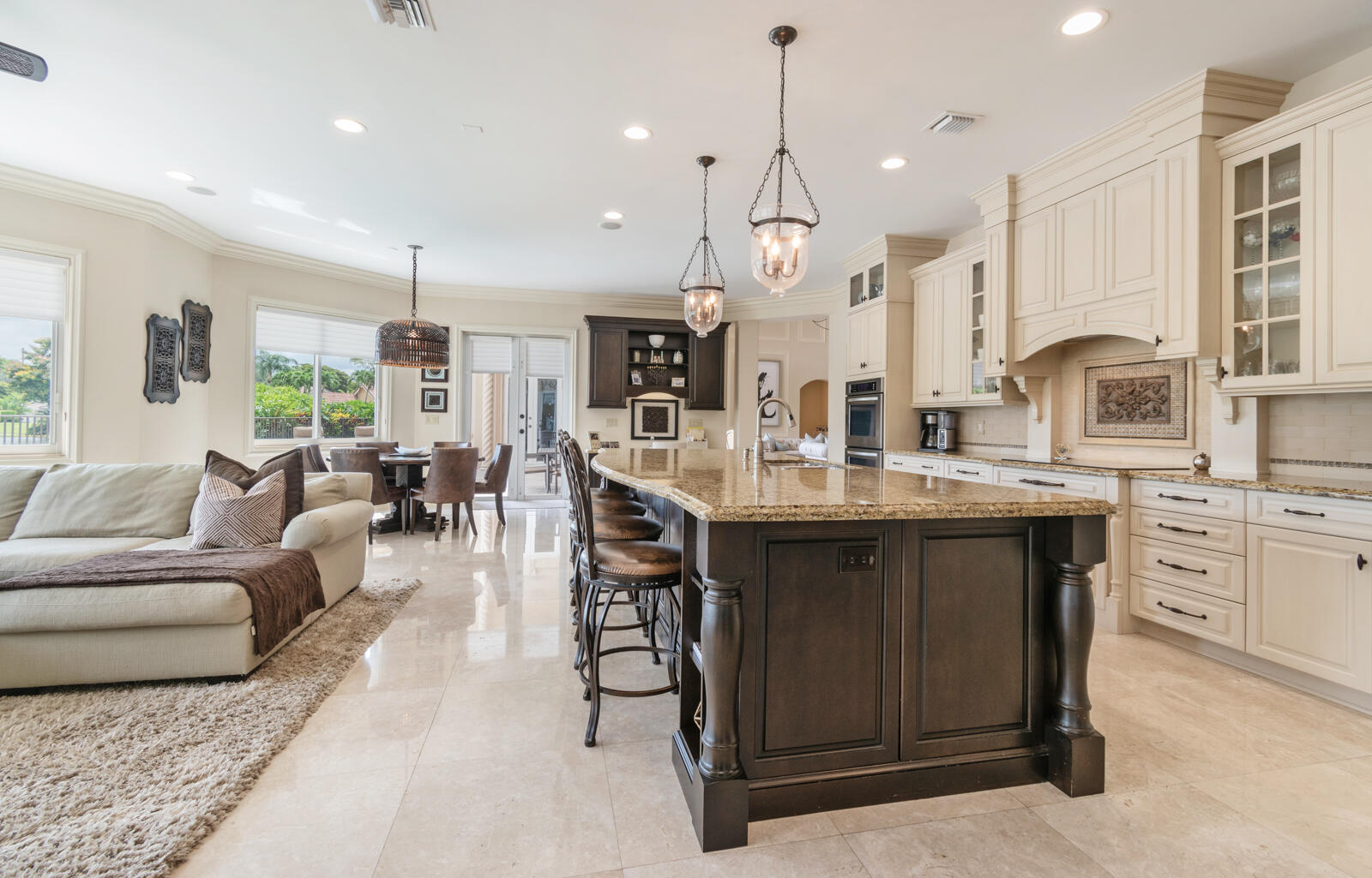 3115 Equestrian Drive Boca Raton, FL 33434 - Photo 19 of 92 3D4A319C-A5DE-4DE7-A451-02073E5E3B0A