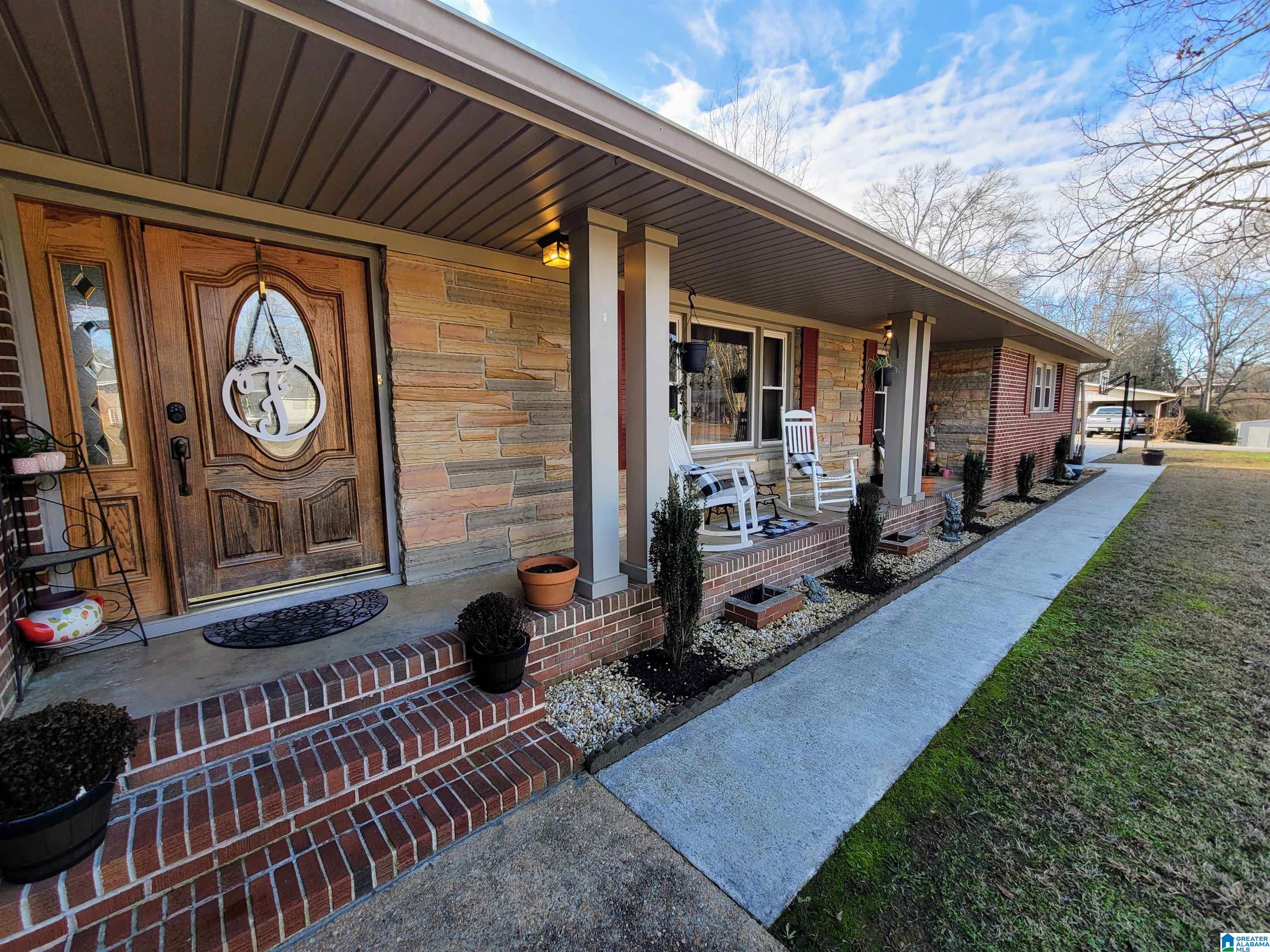16 Atkins Street Heflin, AL 36264 - Photo 1 of 32