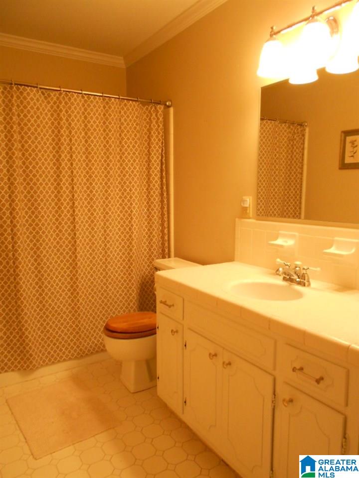 3127 Lancaster Court, Unit 3127D Homewood, AL 35209 - Photo 19 of 25