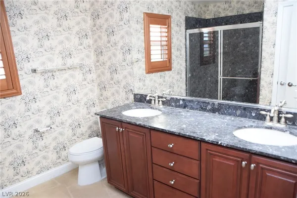 $2,070 | 60 Dark Creek Avenue, Las Vegas, NV 89183