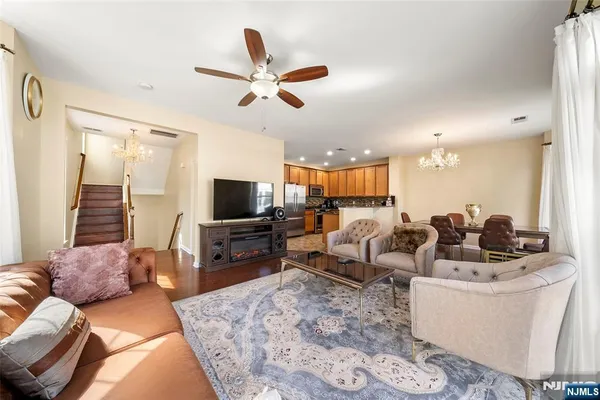 $589,000 | 3 Holly Lane, Unit 902, Garfield, NJ 07026