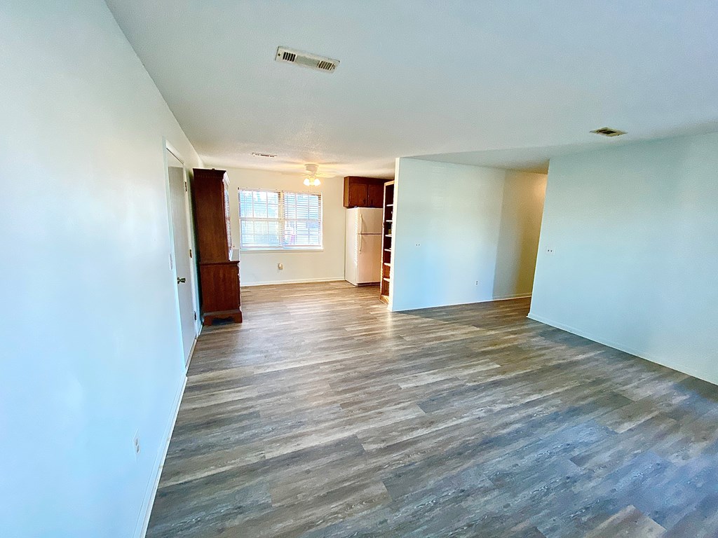 2500 Nottingham Way Dothan, AL 36305 - Photo 3 of 19