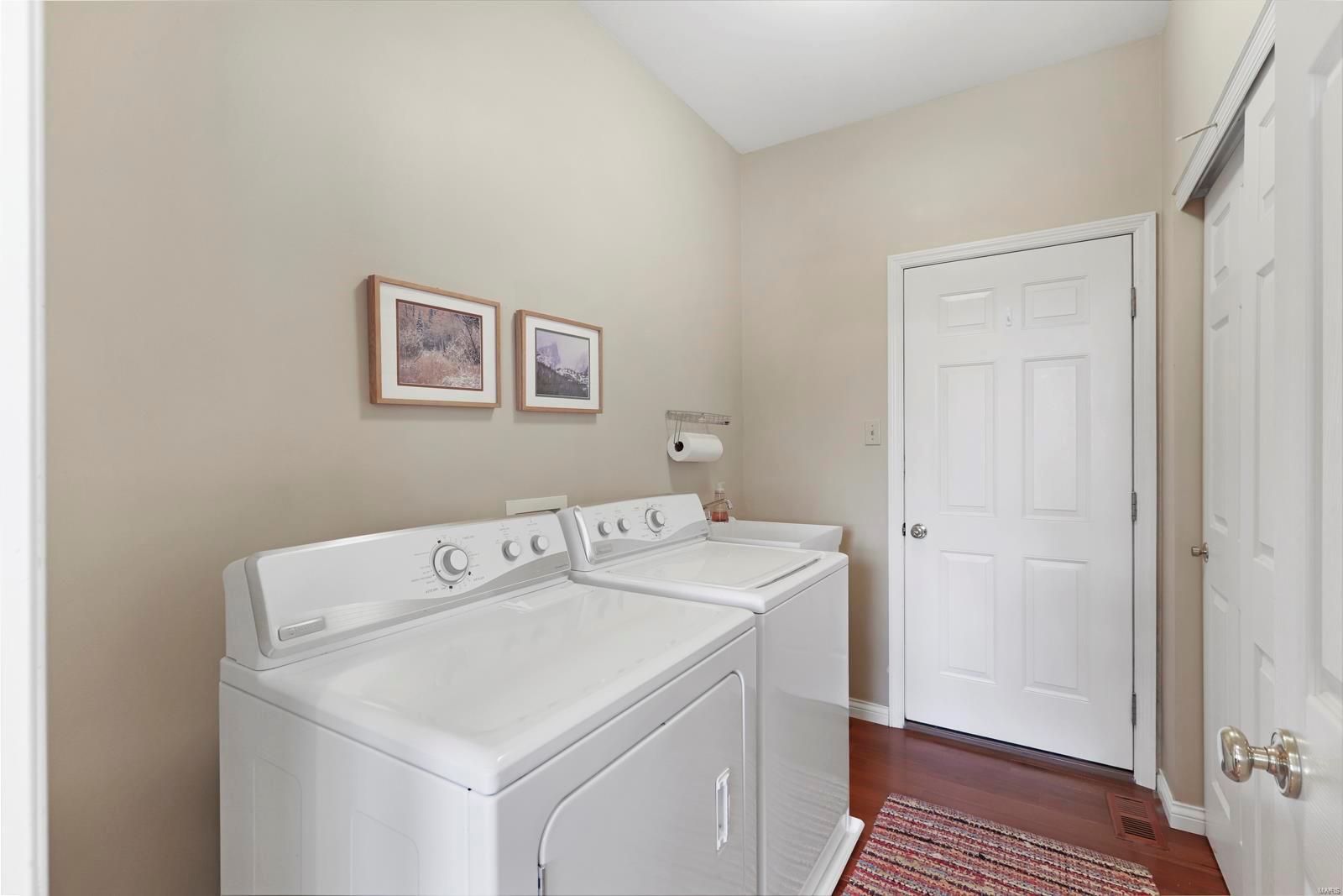 1257 Bluffview Ridge Drive Chesterfield, MO 63005 - Photo 17 of 46 Gallery Image 17