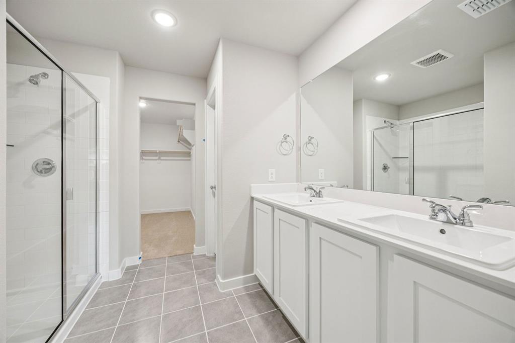 906 Windy Vly Road Princeton, TX 75407 - Photo 17 of 27 Primary Bathroom in the Hayden home plan by Trophy Signature Homes – REPRESENTATIVE PHOTO