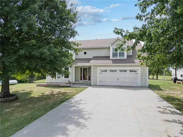 $519,950 | 17051 Mt Olivet Road, Leavenworth, KS 66048