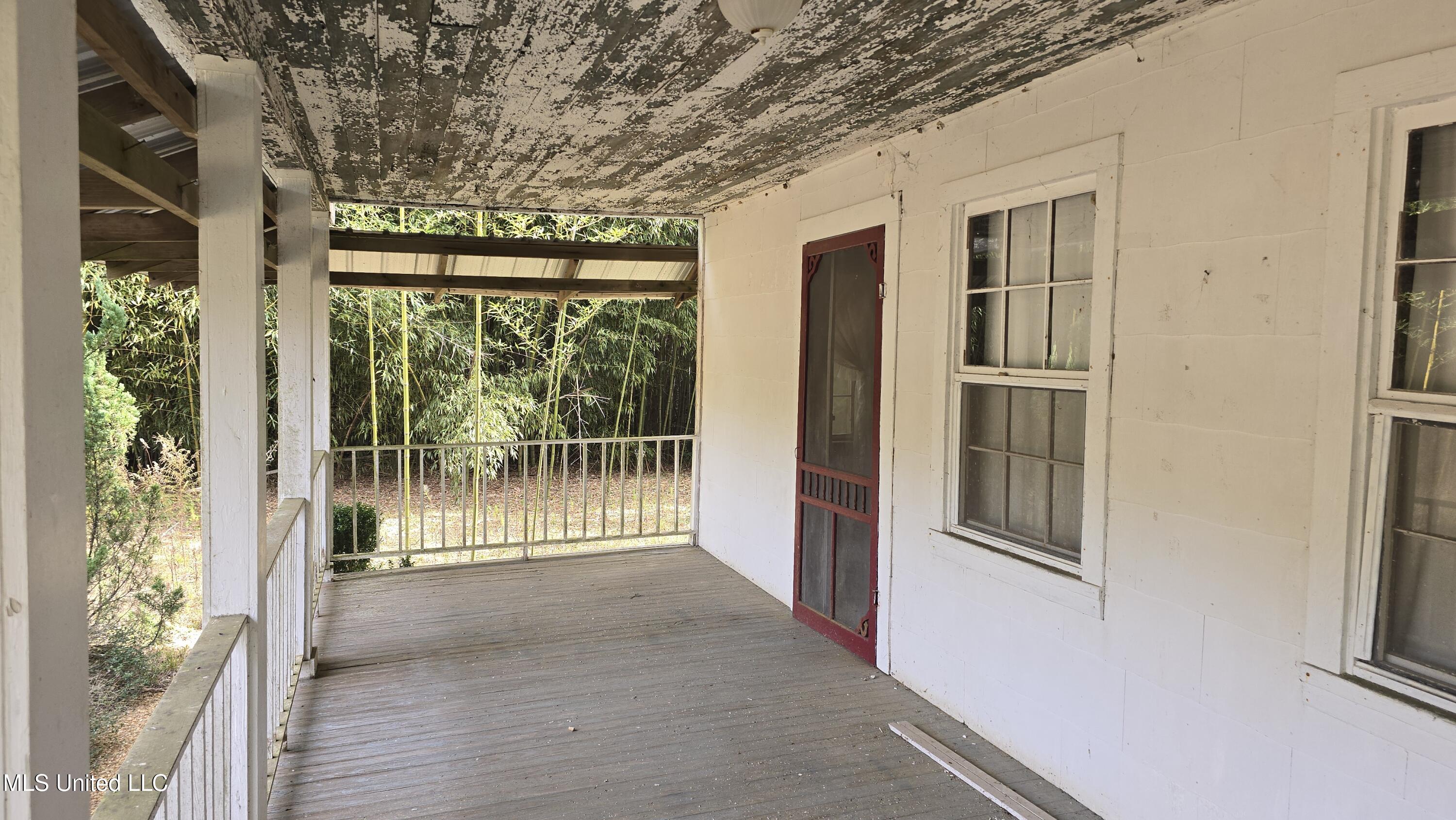 92 Price Road Jayess, MS 39641 - Photo 10 of 48 20251216_122811