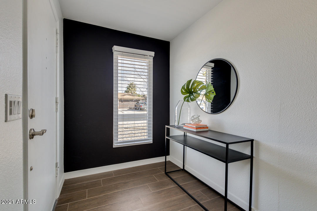 2614 South Evergreen Road Tempe, AZ 85282 - Photo 6 of 46 06-Evergreen