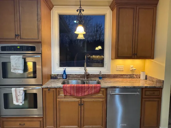 $1,529,900 | 7258 Beverly Drive, South Haven, MI 49090