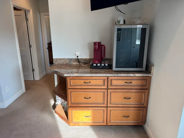 $1,529,900 | 7258 Beverly Drive, South Haven, MI 49090