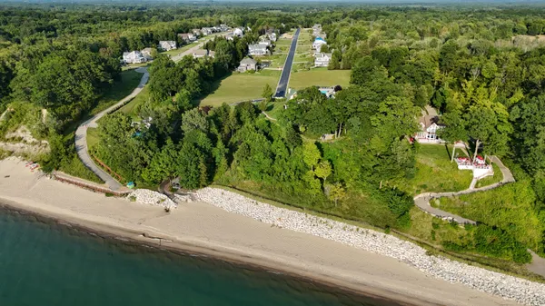 $1,529,900 | 7258 Beverly Drive, South Haven, MI 49090