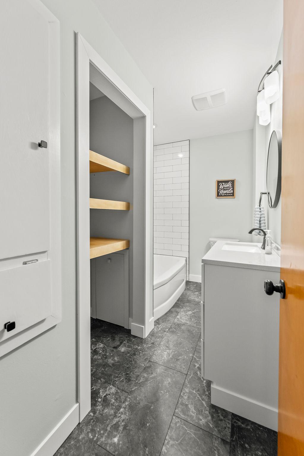 2301 9th Street North Fargo, ND 58102 - Photo 17 of 44