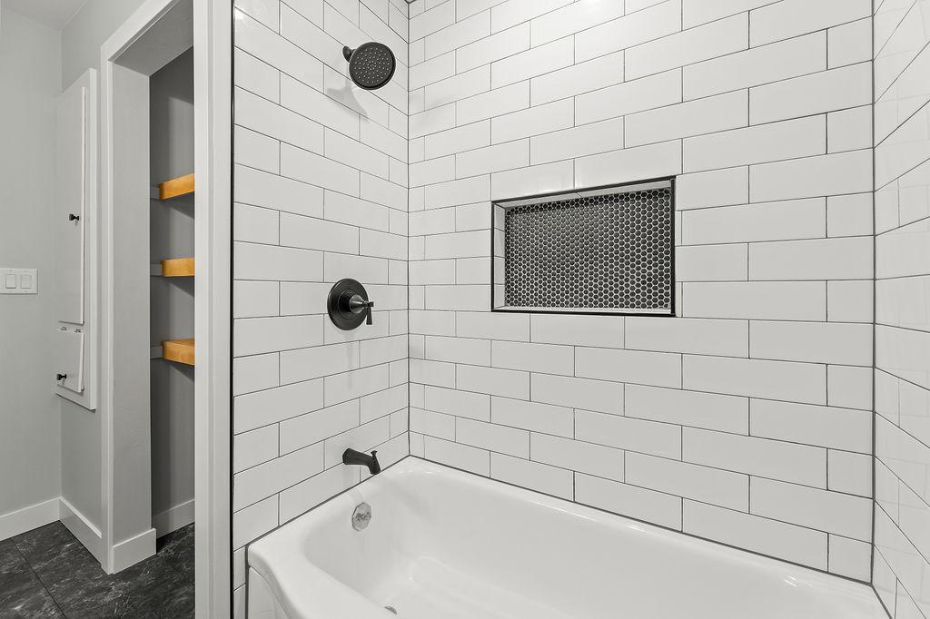 2301 9th Street North Fargo, ND 58102 - Photo 18 of 44