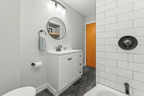 $314,900 | 2301 9th Street North, Fargo, ND 58102