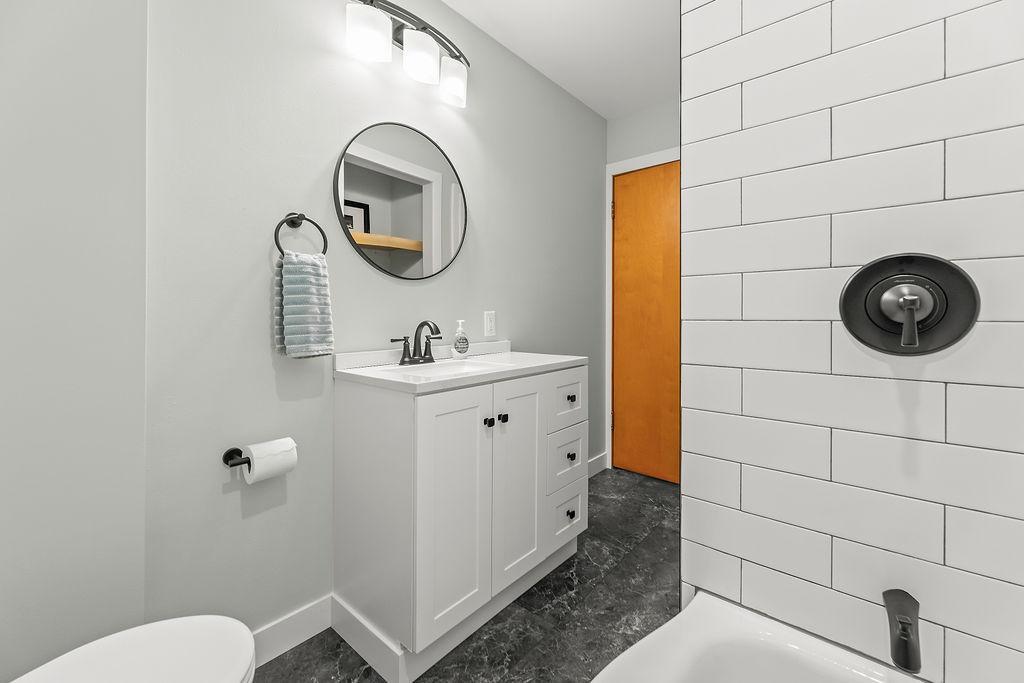 2301 9th Street North Fargo, ND 58102 - Photo 19 of 44