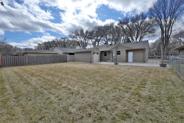 $314,900 | 2301 9th Street North, Fargo, ND 58102