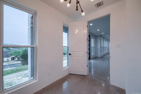 $4,150 | 714 Misty Water Lane, San Antonio, TX 78260