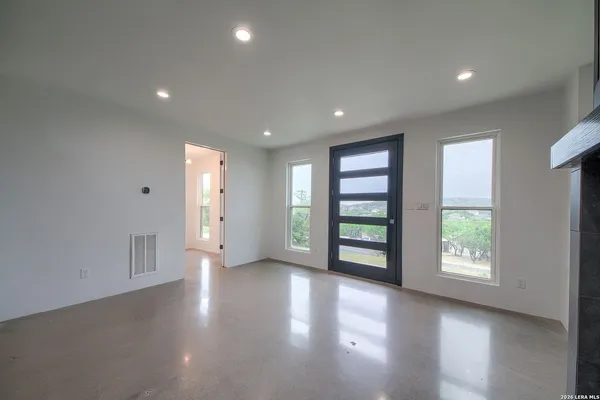 $4,150 | 714 Misty Water Lane, San Antonio, TX 78260