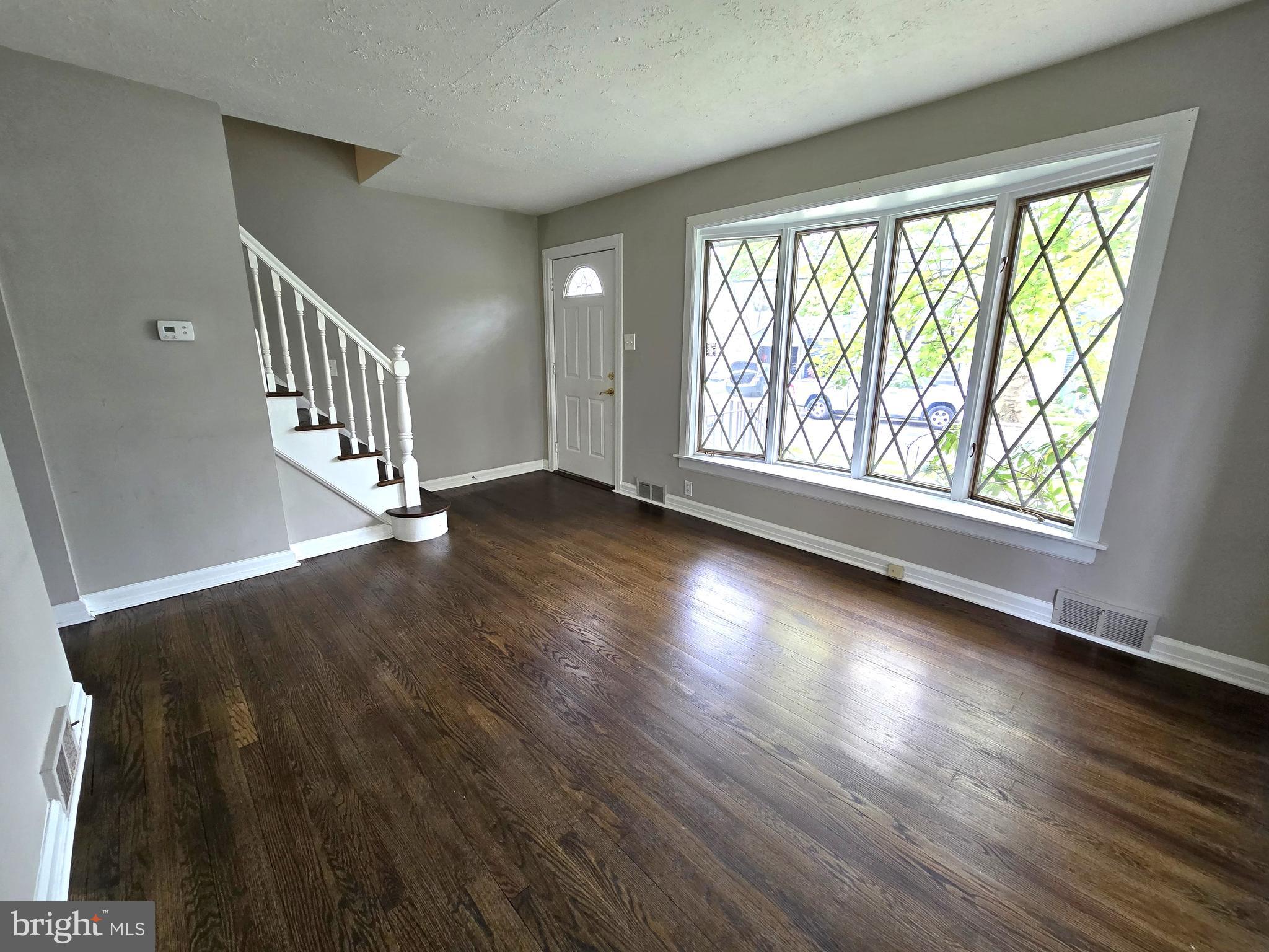 20 Union Avenue Bellmawr, NJ 08031 - Photo 2 of 13