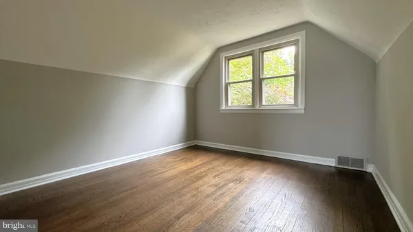 $2,375 | 20 Union Avenue, Bellmawr, NJ 08031